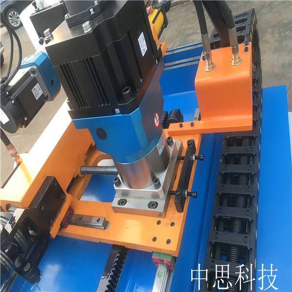 中思滾圓機以全新技術面向世界