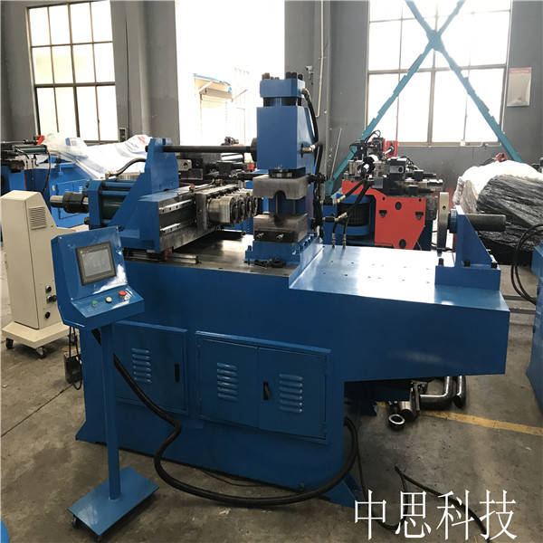  怎樣使彎管機彎難彎的管子？